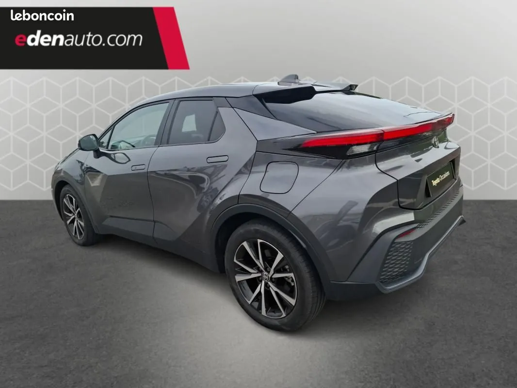 Toyota C-Hr 2025 photo 3