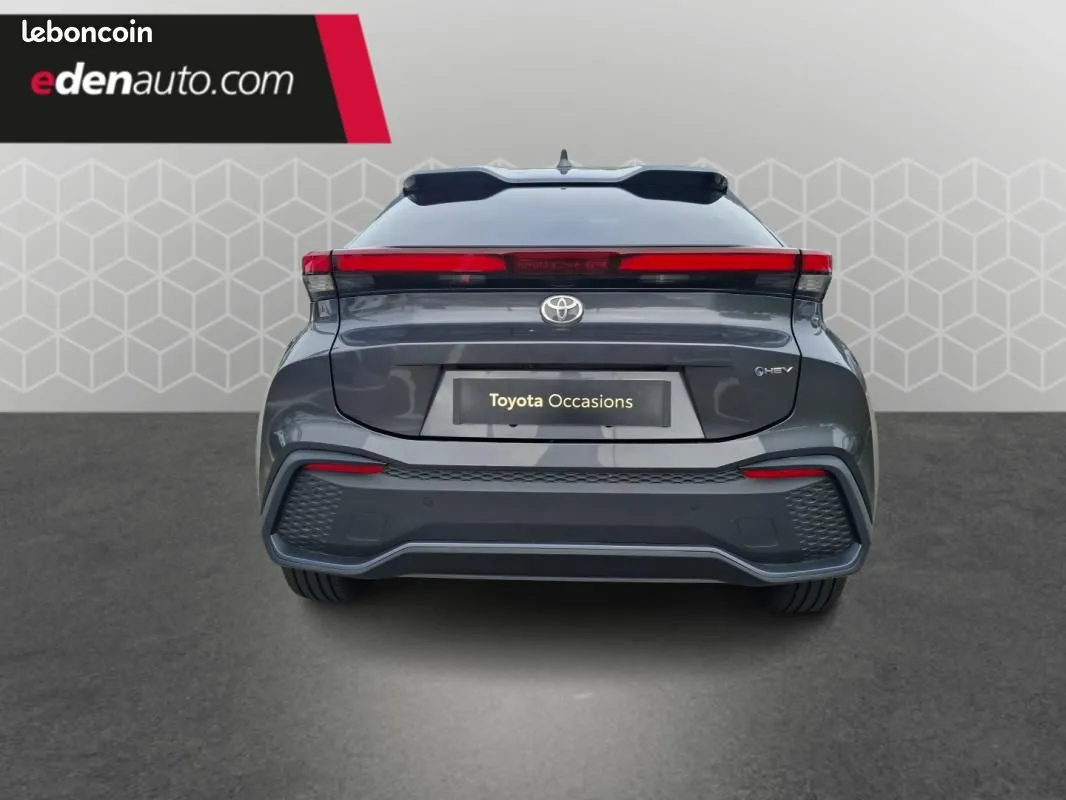 Toyota C-Hr 2025 photo 4