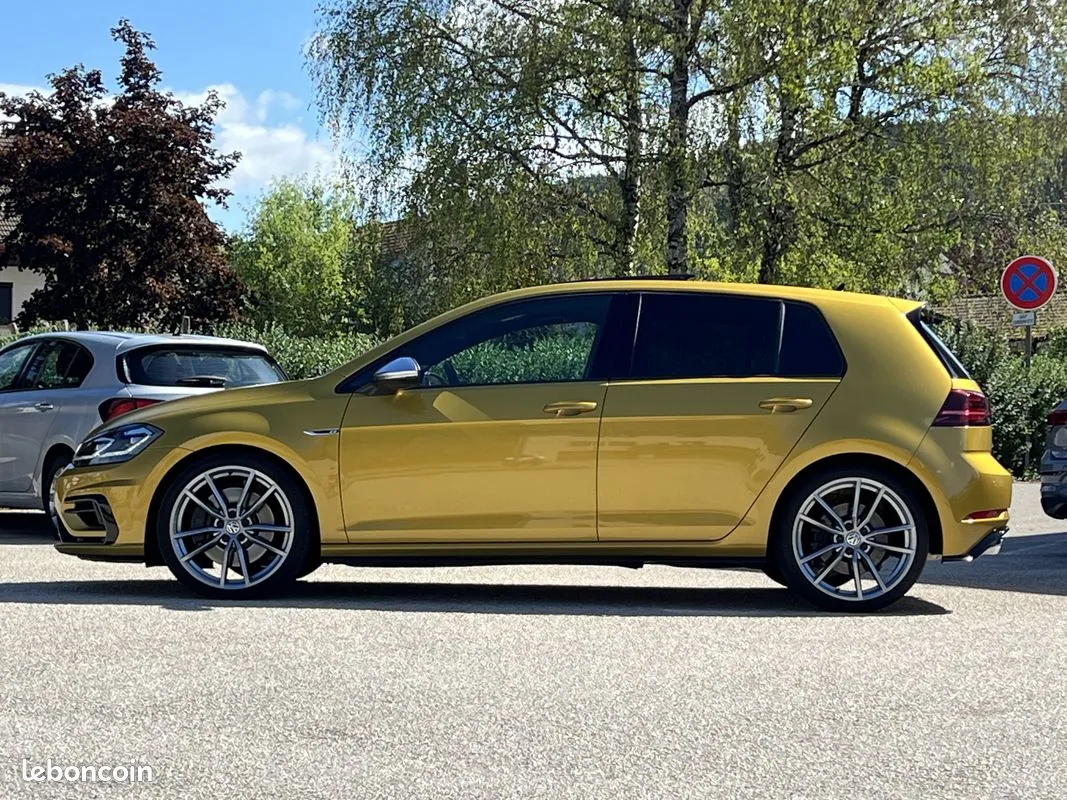 Volkswagen Golf 2017 photo 2