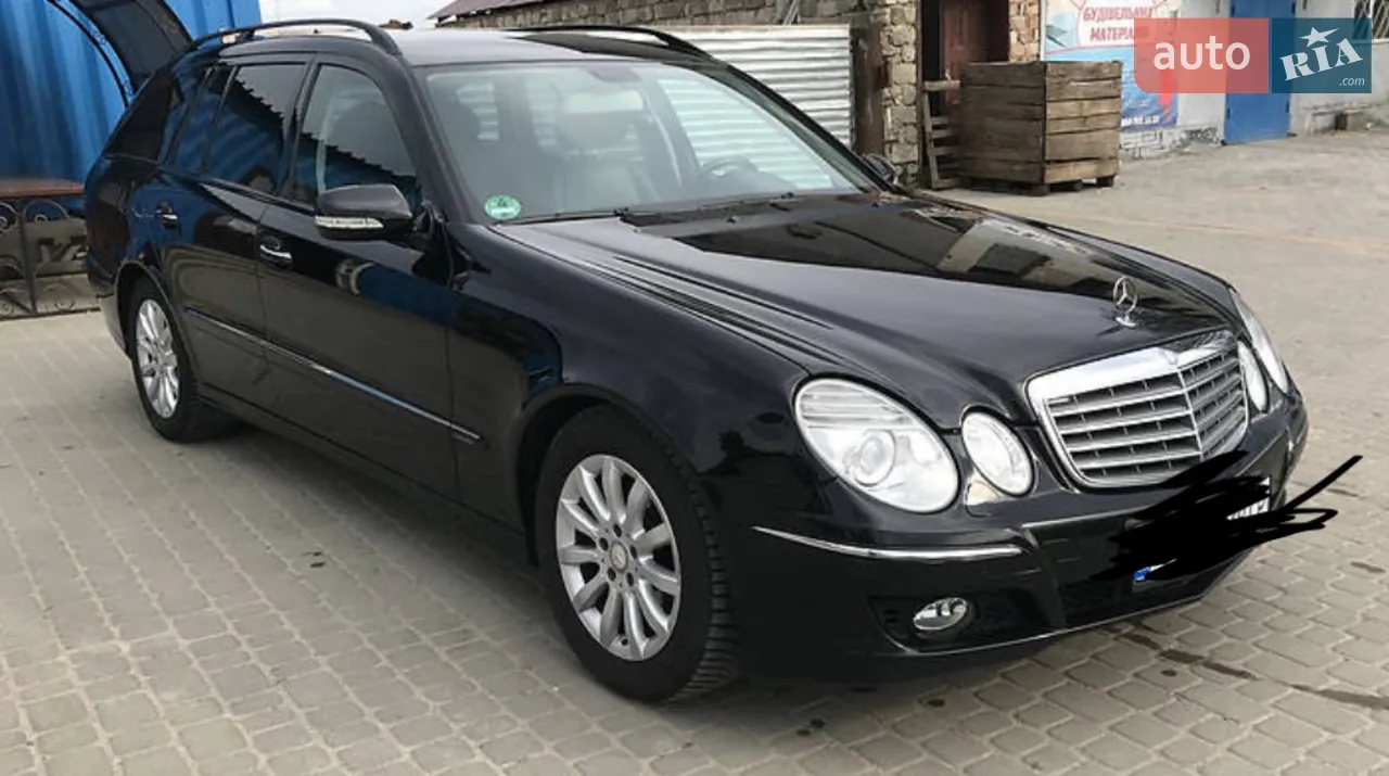 Mercedes-Benz E-Class 2008 photo 4