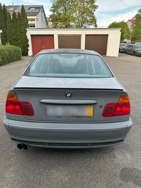 BMW E46