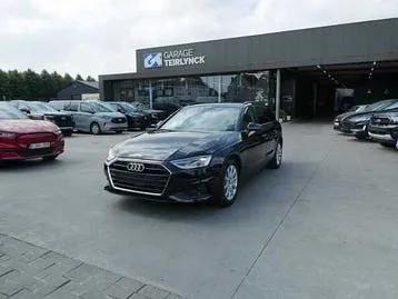 Audi A4 Avant 2022 photo 2