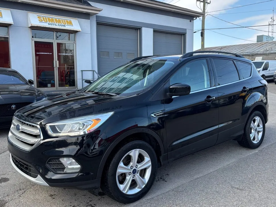 Ford Escape 2017 photo 2