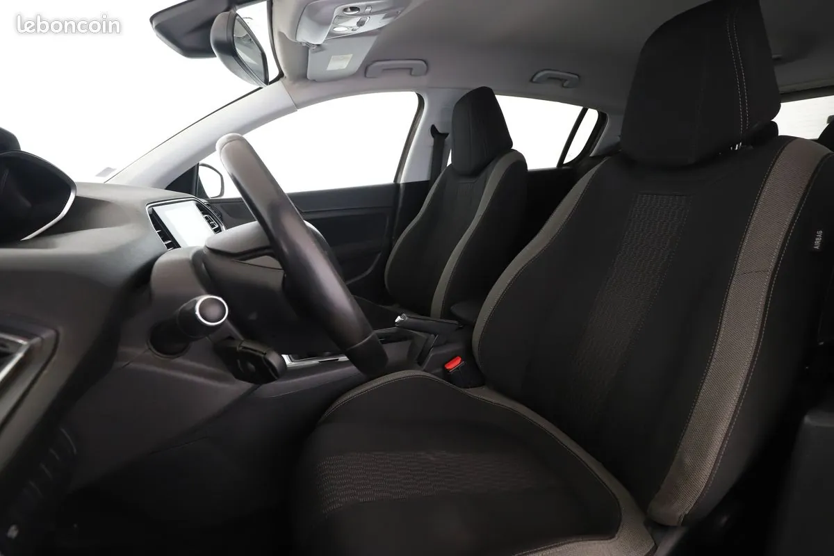 Peugeot 308 2016 photo 5