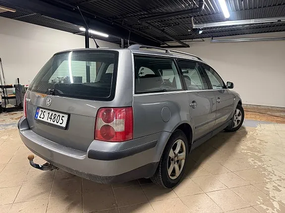 Volkswagen Passat 2002 photo 5
