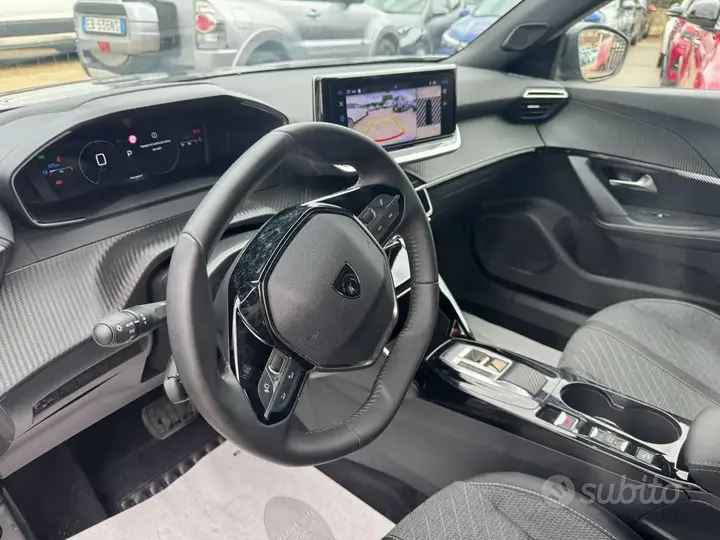 Peugeot 2008 2024 photo 5