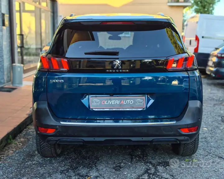 Peugeot 5008 2024 photo 5