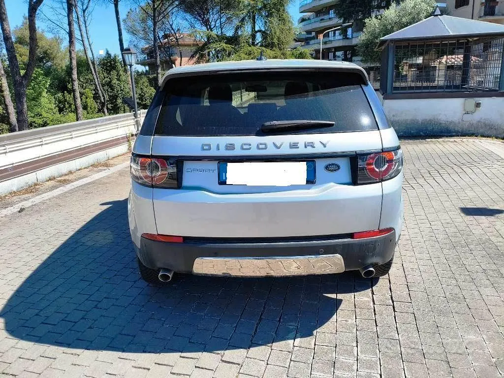 Land Rover Discovery Sport 2016 photo 3