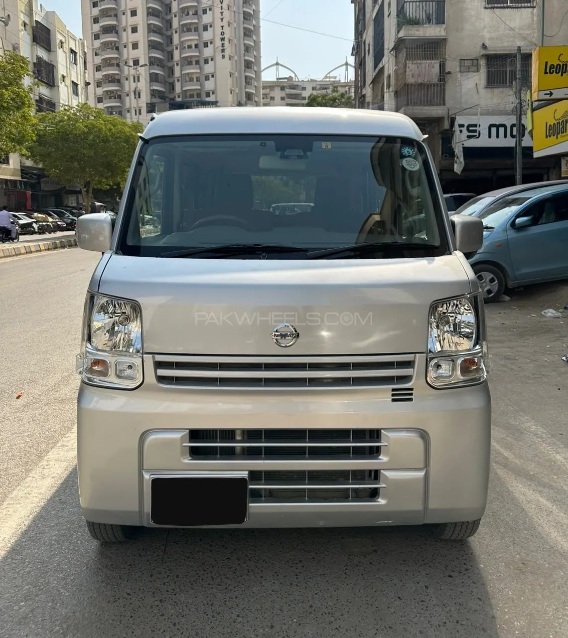 Nissan Clipper