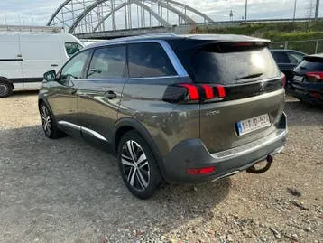 Peugeot 5008 2017 photo 3