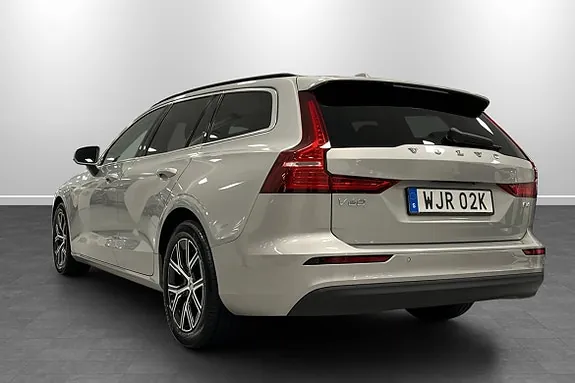 Volvo V60 2024 photo 3