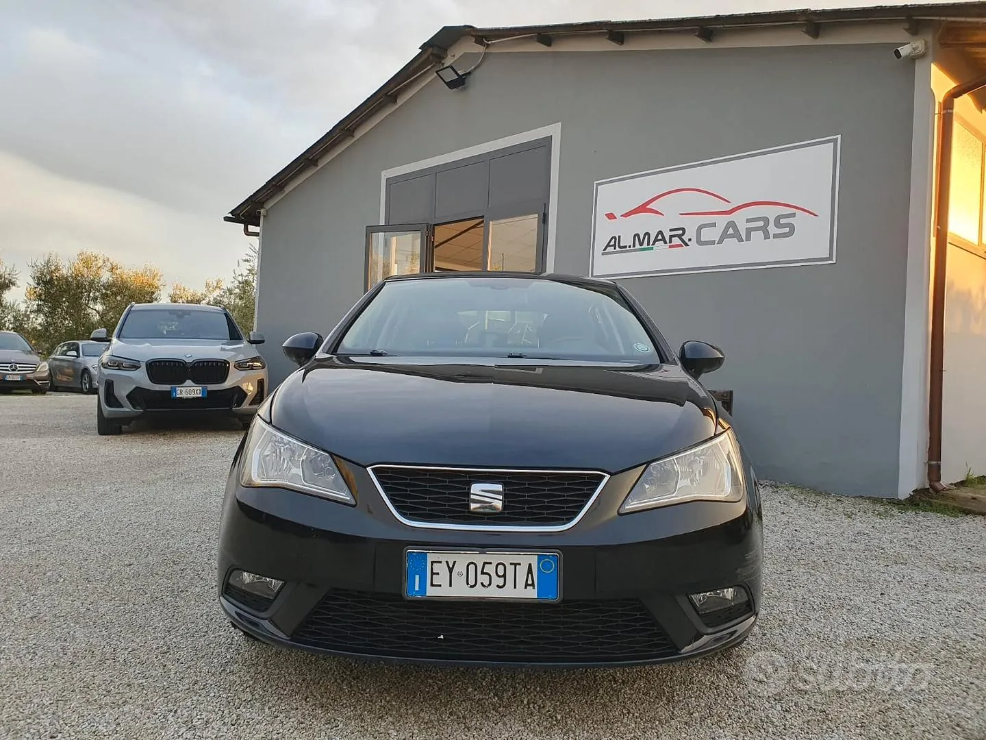 Seat Ibiza 2015 photo 2