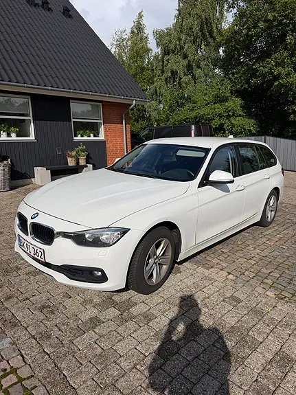 BMW 3 Series 2016 photo 4