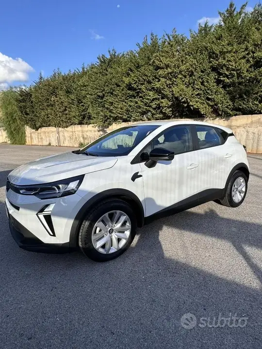 Renault Captur 2026 photo 2