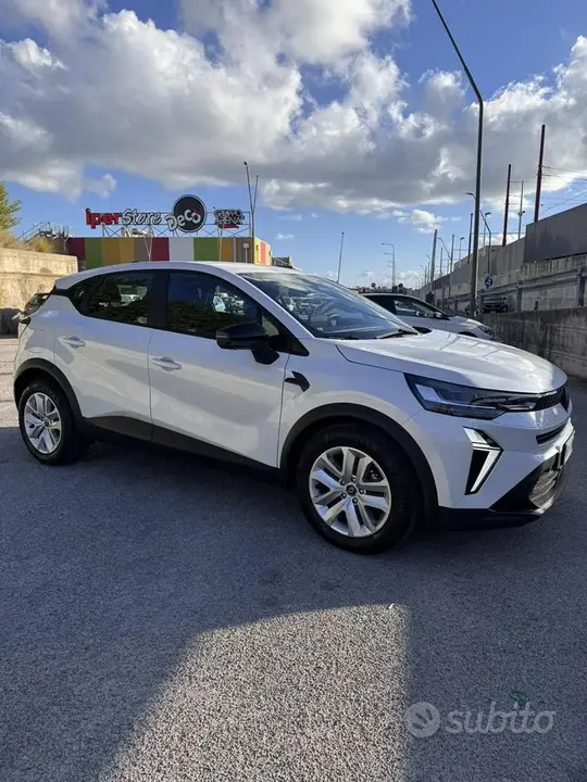 Renault Captur 2026 photo 3