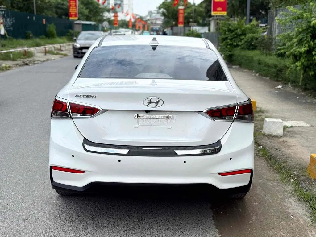 Hyundai Accent 2020 photo 2