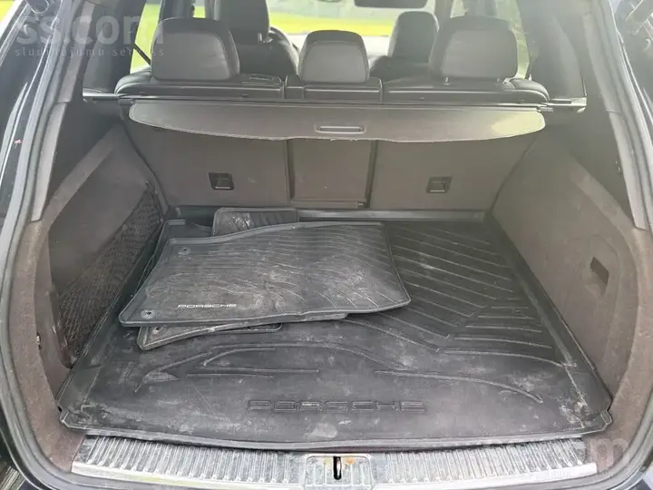 Porsche Cayenne 2011 photo 5