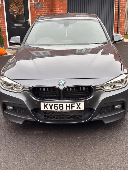 BMW 3 Series 2018 photo 4