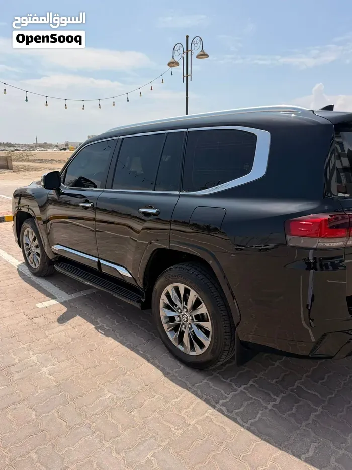 Toyota Land Cruiser 2025 photo 3
