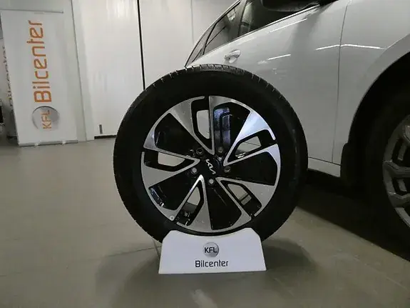 Kia Ceed 2024 photo 2