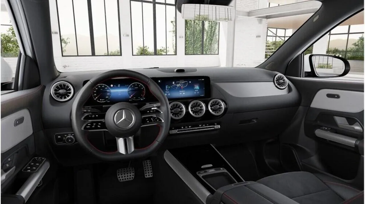 Mercedes-Benz Gla photo 5