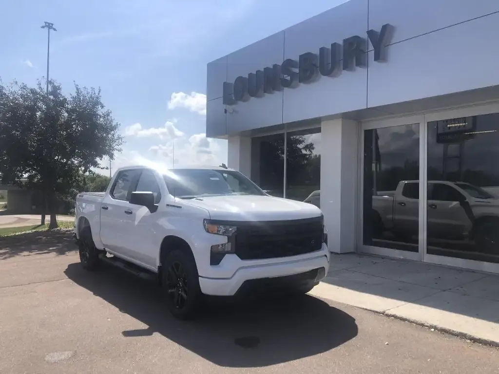 Chevrolet Silverado 1500 2026 photo 3