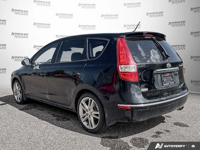 Hyundai Elantra 2010 photo 3