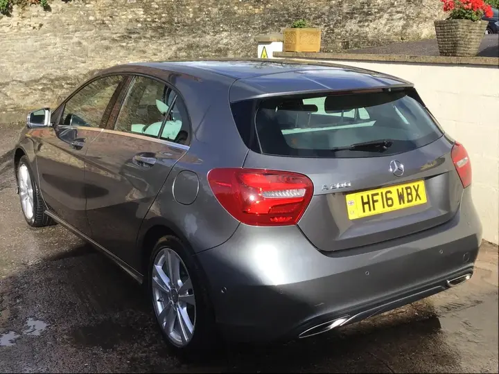 Mercedes-Benz A-Class 2016 photo 2