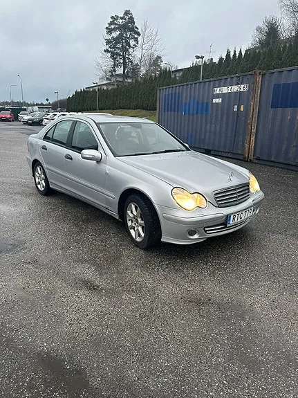 Mercedes-Benz C200 2007 photo 4