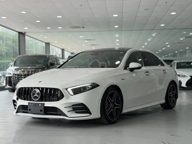 Mercedes-Benz A35