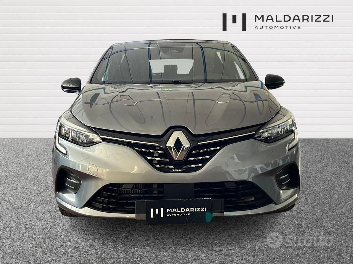 Renault Clio 2023 photo 2