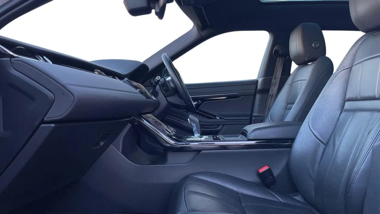 Land Rover Range Rover Evoque 2020 photo 3