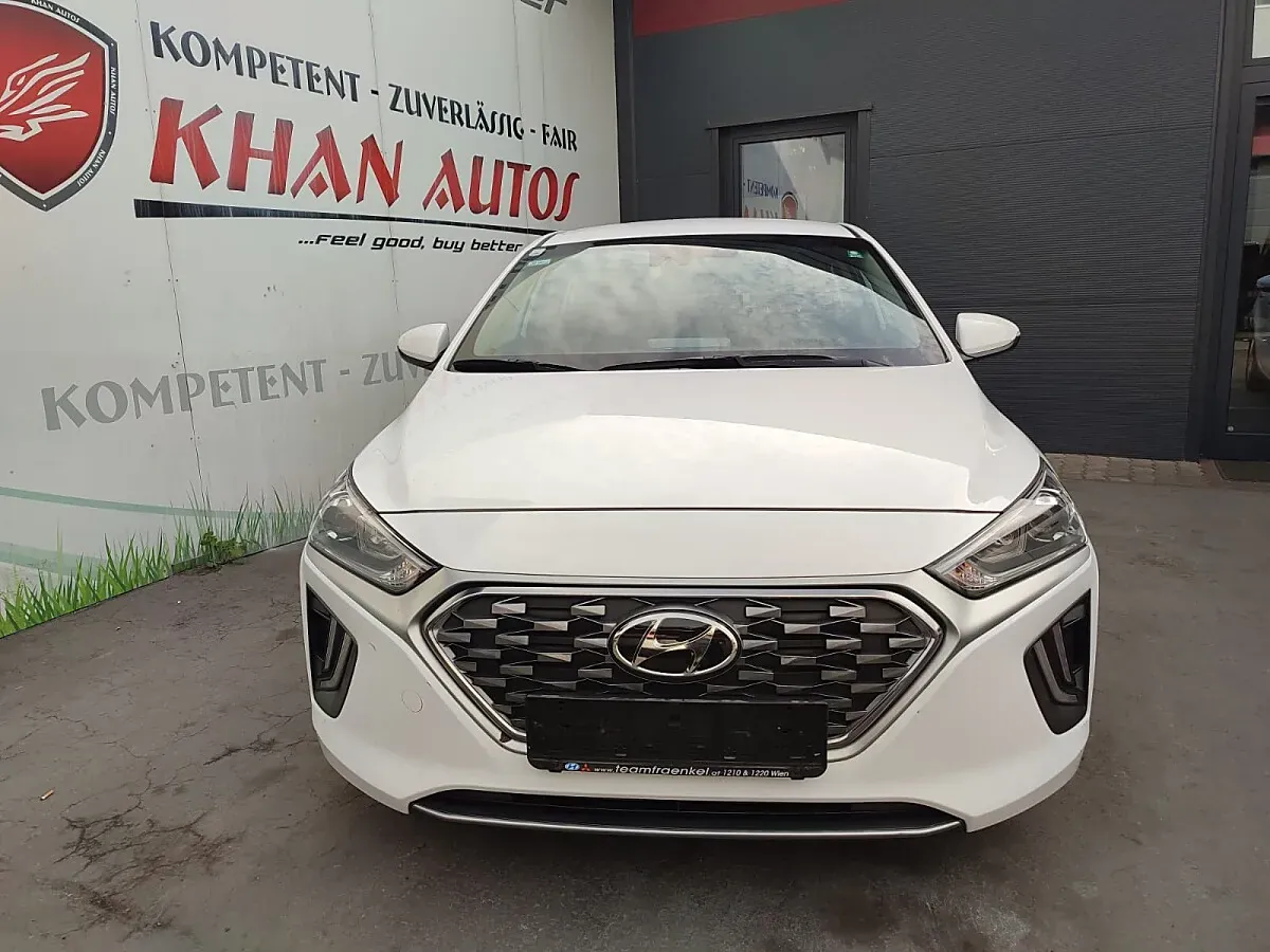 Hyundai Ioniq 2020 photo 2