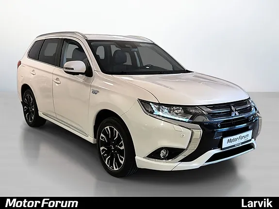 Mitsubishi Outlander 2017 photo 3