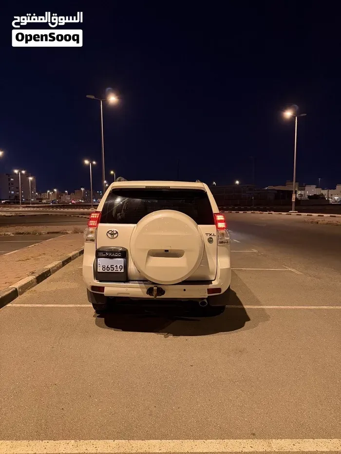 Toyota Prado 2012 photo 2