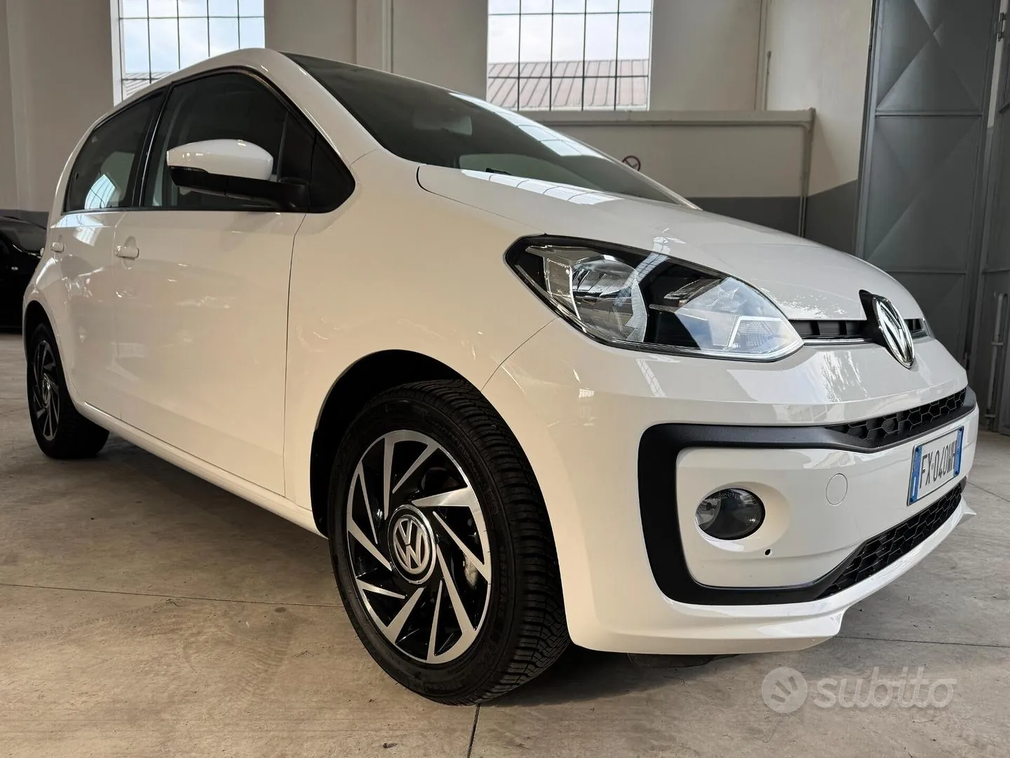 Volkswagen Up 2019 photo 4