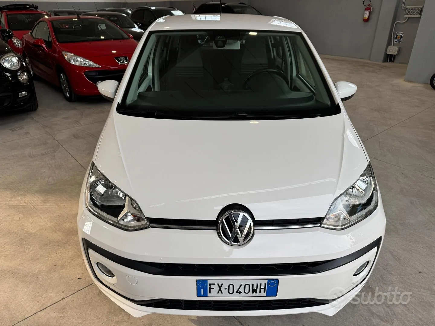 Volkswagen Up 2019 photo 2
