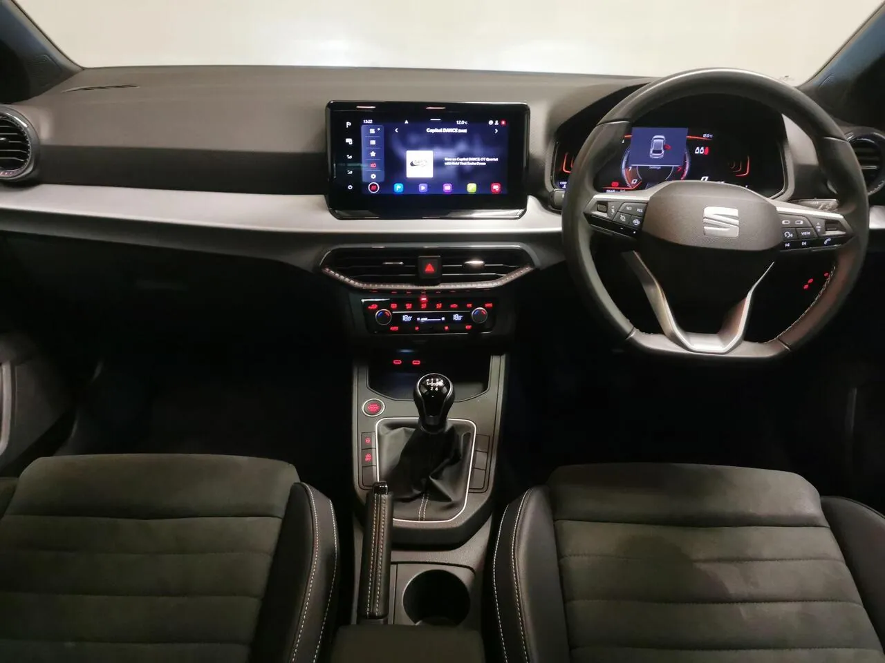 Seat Ibiza 2024 photo 4