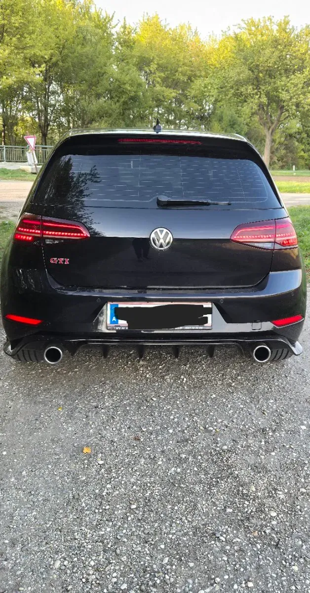 Volkswagen Golf 2017 photo 2