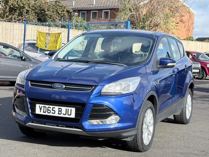 Ford Kuga 2015 photo 3