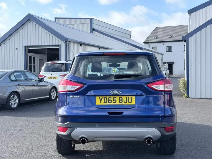 Ford Kuga 2015 photo 5