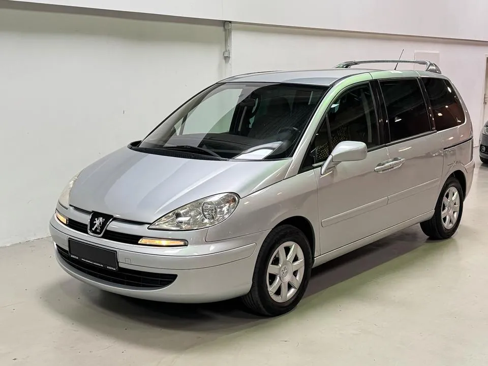 Peugeot 807