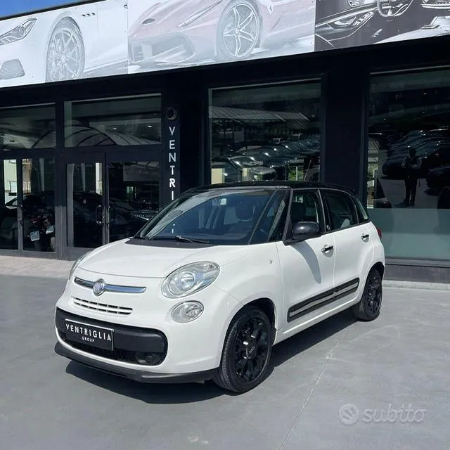Fiat 500L 2012 photo 2