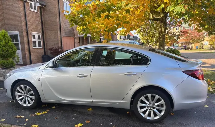 Vauxhall Insignia 2015 photo 4