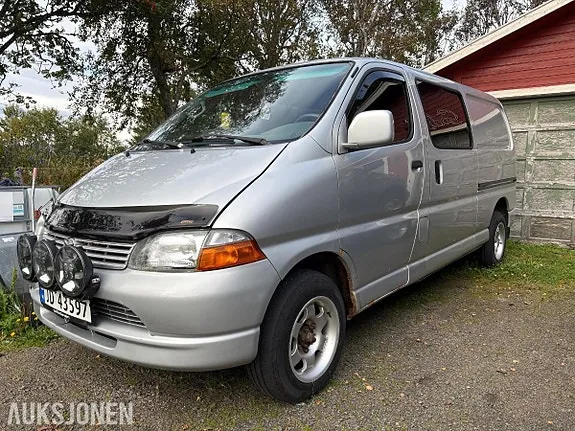 Toyota Hiace