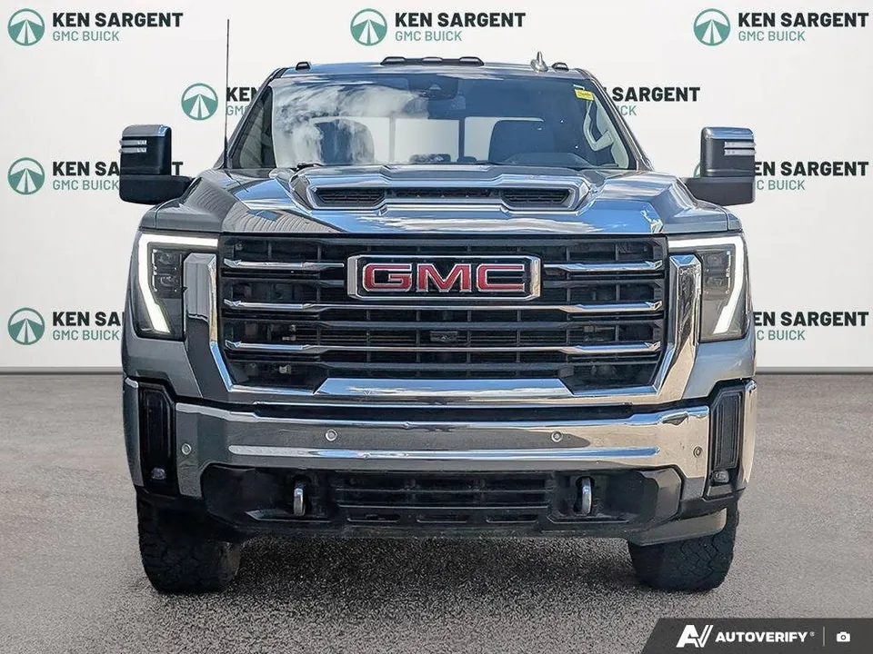 GMC Sierra 3500Hd 2024 photo 3