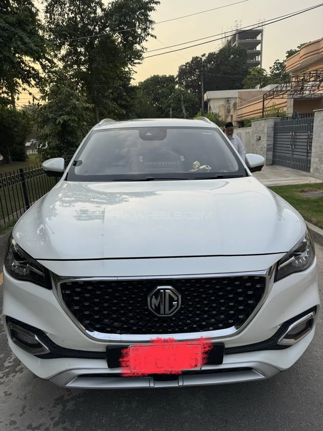 MG Hs