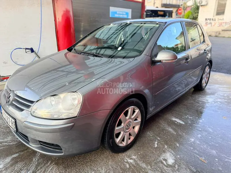 Volkswagen Golf 2006 photo 2
