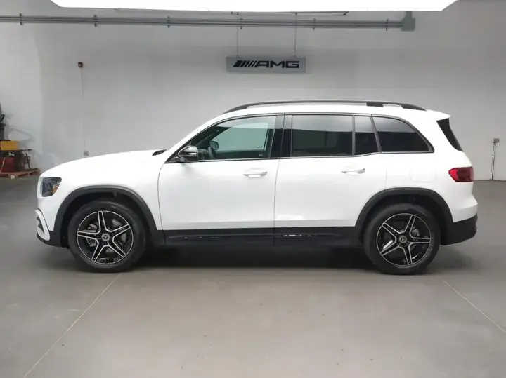 Mercedes-Benz Glb 2026 photo 4