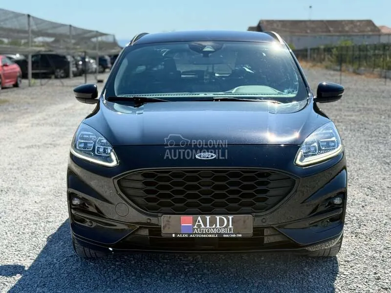 Ford Kuga 2022 photo 2